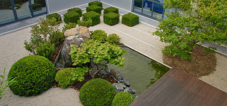 Japanischer Garten / Objektgarten im Atrium